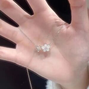 Elegant Cute Delicate Blossom Flower Pendant Silver 925 Necklace